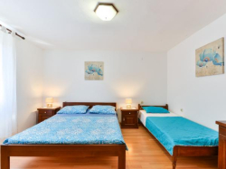 Apartmani Stanko Kustići (Otok Pag)