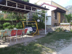 Apartmani DADO Starigrad (Paklenica)