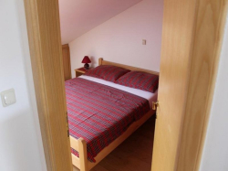 Apartmani Vila Lana Vrsi 