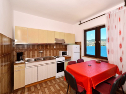 Apartmenthaus Villa Palma Arbanija (Insel Ciovo)