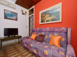 Apartmenthaus Villa Palma Arbanija (Insel Ciovo)