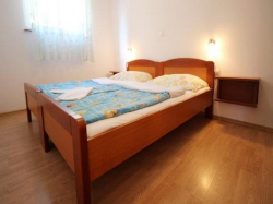 Apartmenthaus Derencinovic Baska (Insel Krk)