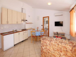 Apartmenthaus Derencinovic Baska (Insel Krk)