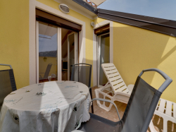 Apartmenthaus Apartmani Rubessa Baska (Insel Krk)