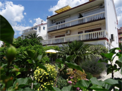 Apartmenthaus Villa Vesna - Family house apartments Crikvenica