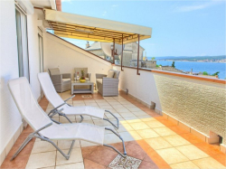 Apartmenthaus Villa Vesna - Family house apartments Crikvenica