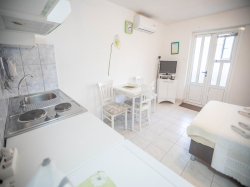 Apartmenthaus Toni Igrane