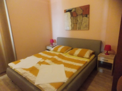 Apartmenthaus Vivien Kustici (Insel Pag)