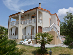 Apartmenthaus   Villa  Carrington Novalja (Insel Pag)