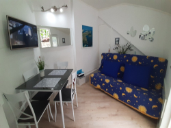 Apartmenthaus TINA Novalja (Insel Pag)