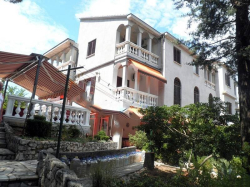 Apartmenthaus Villa Jadranka  Omisalj (Insel Krk)