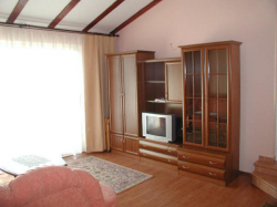 Apartmenthaus Maca Palit (Insel Rab)