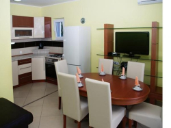 Apartmenthaus Villa Viktorija i Gabrijel Primosten