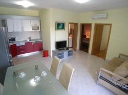 Apartmenthaus Villa Viktorija i Gabrijel Primosten