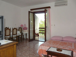 Apartmenthaus Ljiljana Prizba (Insel Korcula)