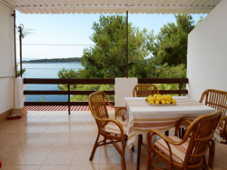 Apartmenthaus Ljiljana Prizba (Insel Korcula)