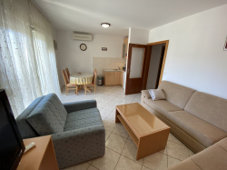 Apartmenthaus AUREL Rogoznica