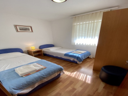 Apartmenthaus AUREL Rogoznica