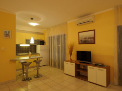 Apartmenthaus Villa Petra  Selce