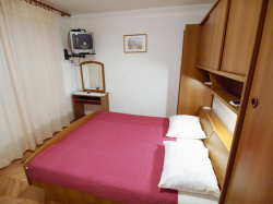 Apartmenthaus Tariba 77 Supetarska Draga (Insel Rab)