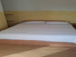 Apartmenthaus Vila Laura Tkon (Insel Pasman)