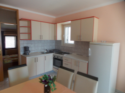 Apartments Vivien Kustici (Island Pag)