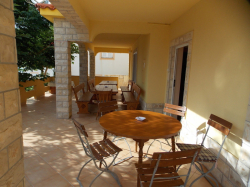 Apartments Vivien Kustici (Island Pag)