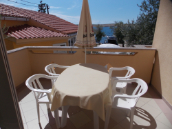 Apartments Vivien Kustici (Island Pag)