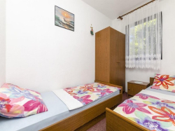 Apartments Marija Milna (Island Brac)