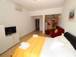 Apartments Devcic Stara Novalja (Island Pag)